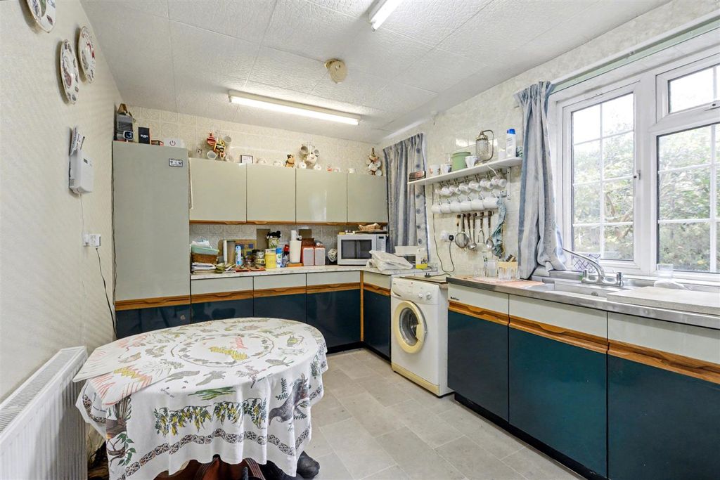 Property photo 2 of 24 Kitchen_1.Jpeg