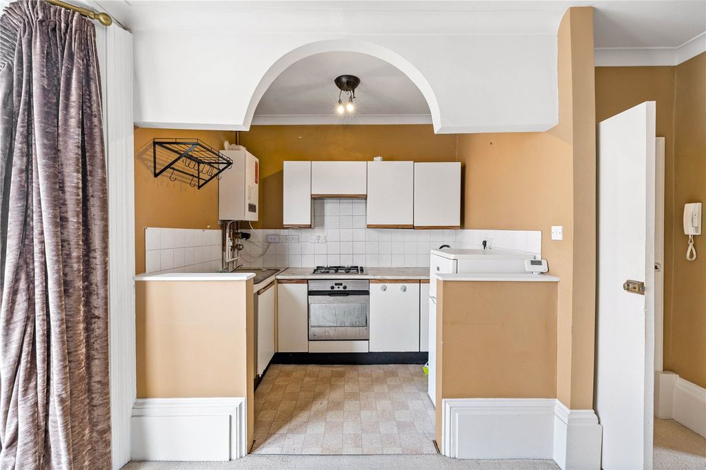 Property photo 2 of 13 Picture No. 13