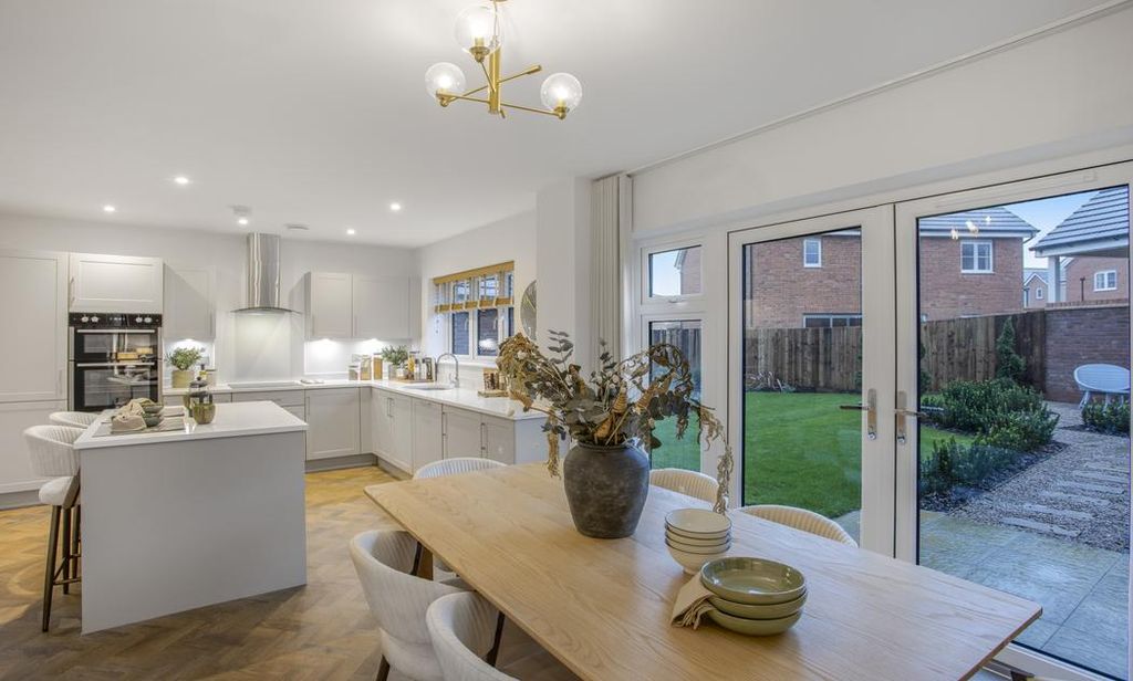 Property photo 3 of 8 Dandara - Zoopla -