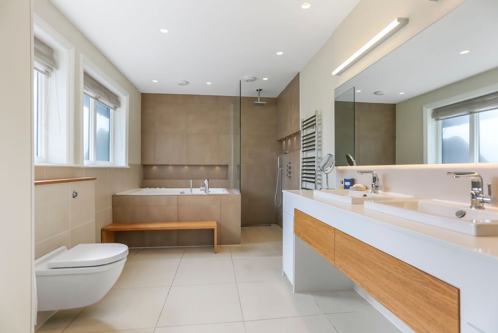 Additional image 11 of 7 bed detached house for saleWithdean Road, Brighton BN1