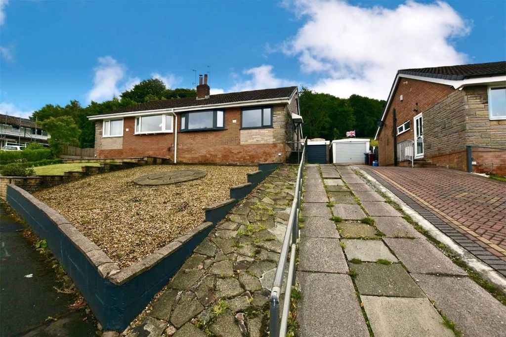 Property photo 1 of 11 External