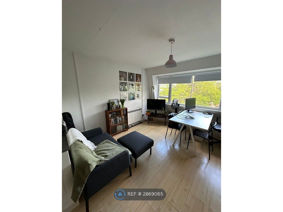 Property photo 1 of 11 109 Mycenae Road Se3 7Sp