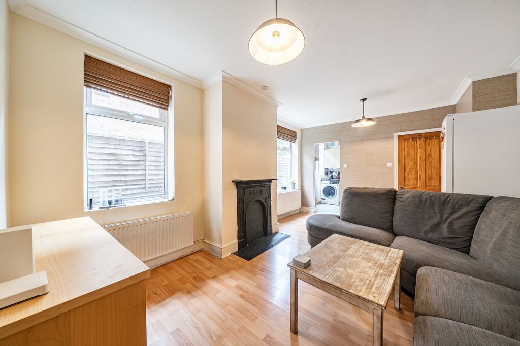 Property photo 2 of 11 Picture No. 06