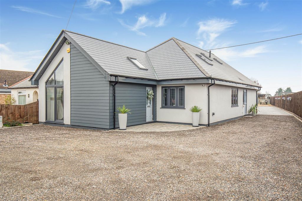 Property photo 1 of 31 2_72148-1.Jpg