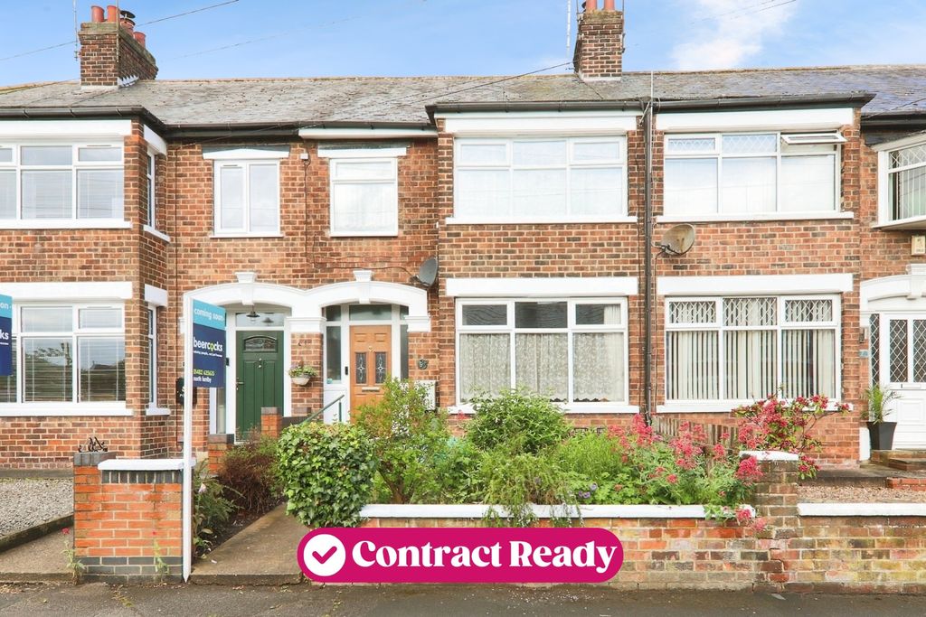 Property photo 1 of 12 4243914