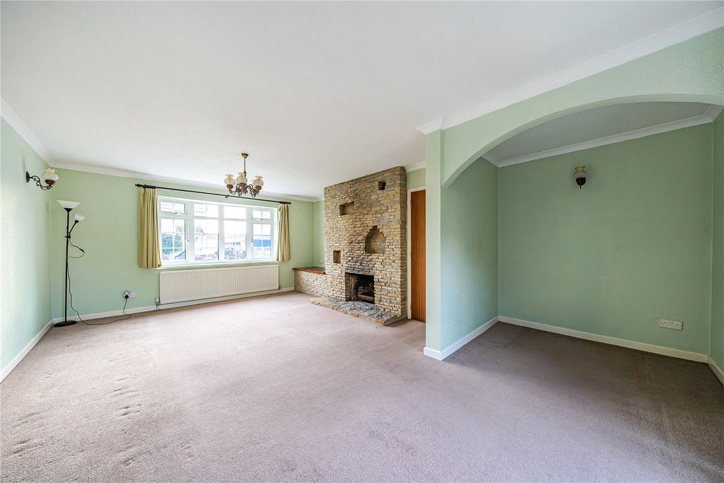 Property photo 2 of 25 Picture No. 13