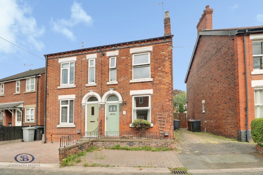 Property photo 1 of 17 Pbox-Img.Jpg