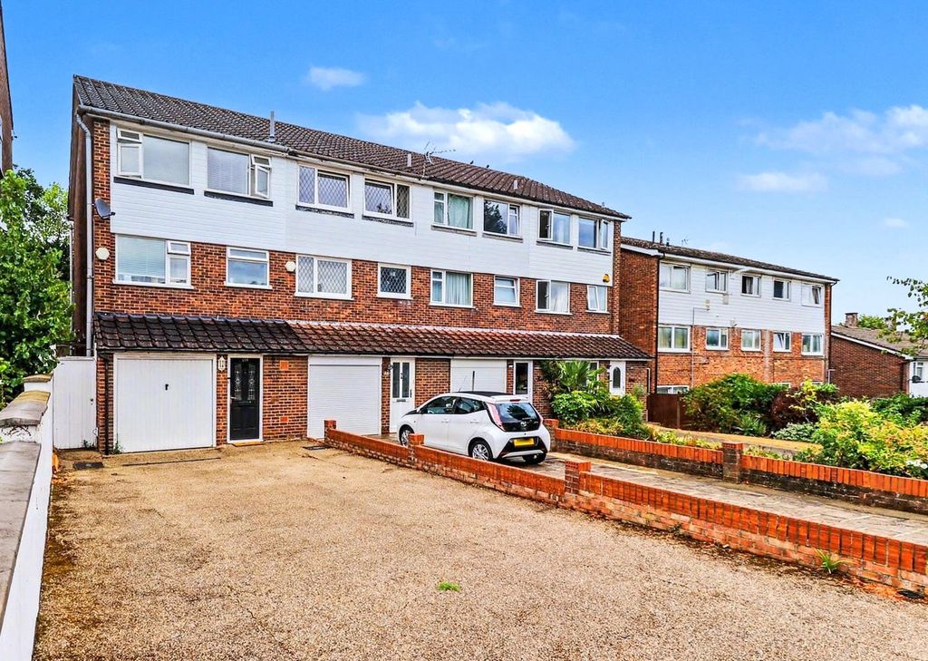 Property photo 1 of 17 Picture No. 25