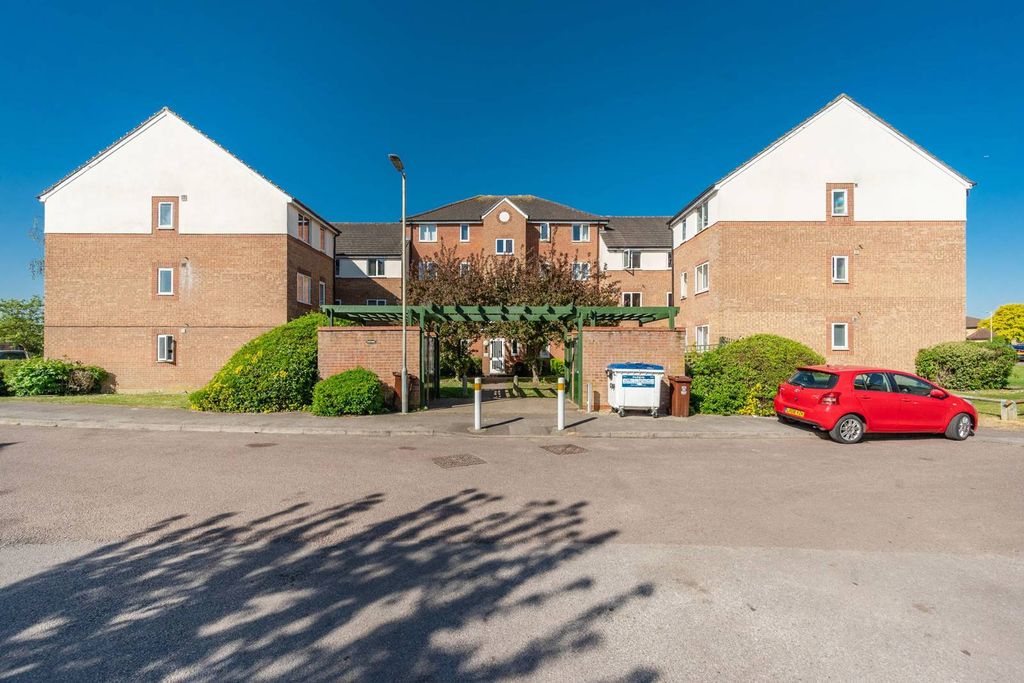 Property photo 1 of 7