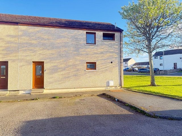 Property photo 1 of 16 Front 