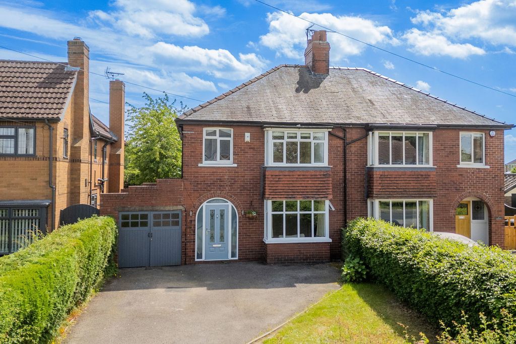 Property photo 1 of 27