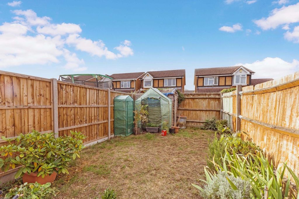 Property photo 2 of 9