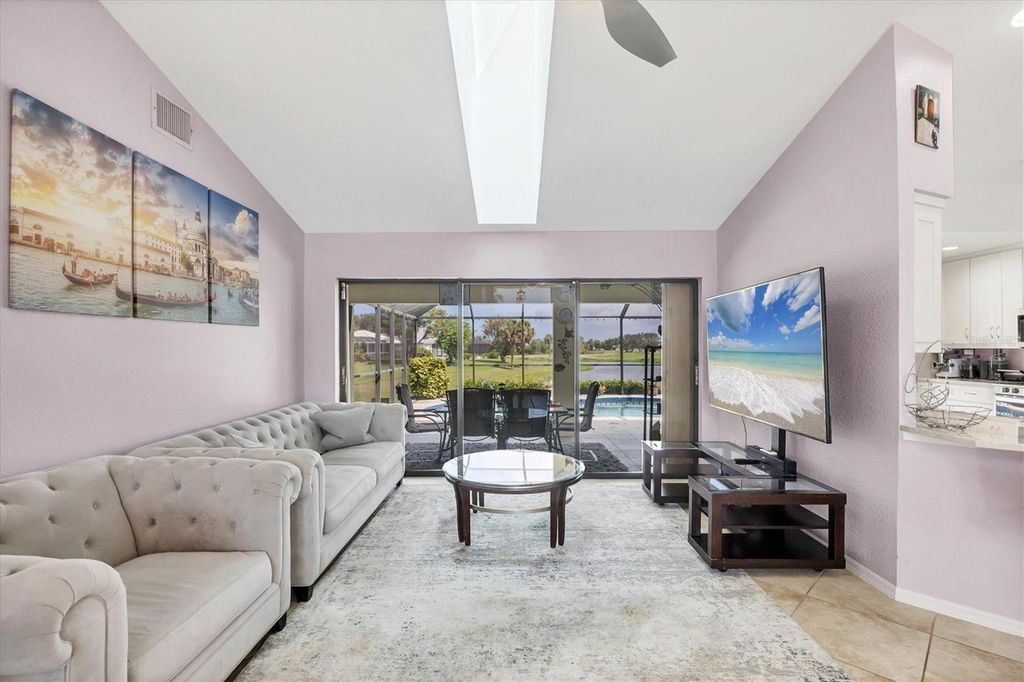 Property photo 2 of 2 <Alttext/>