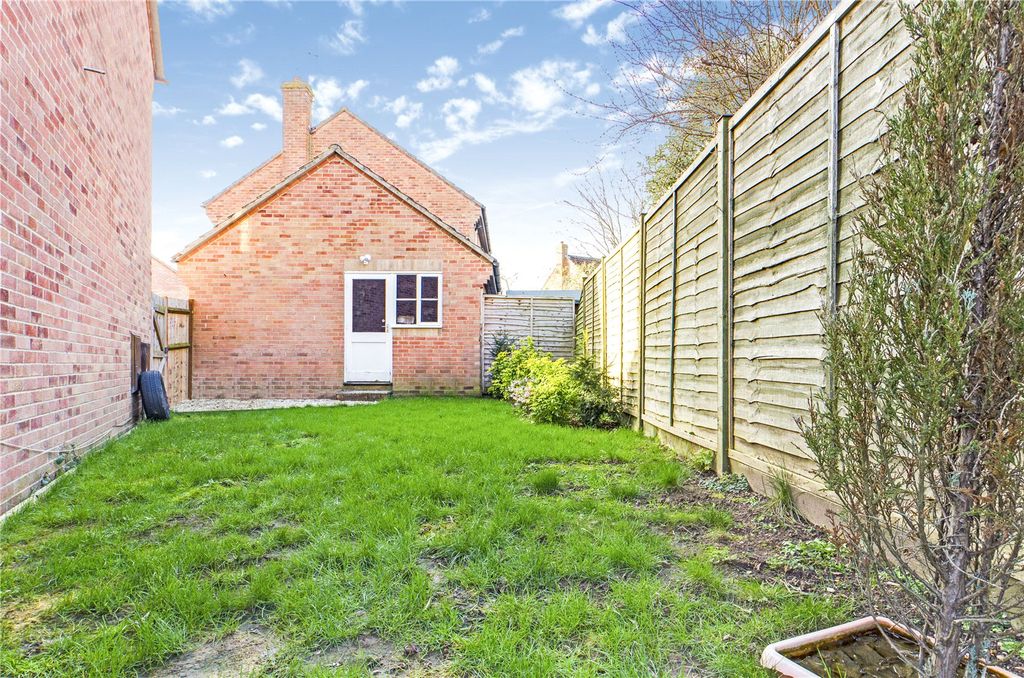 Property photo 2 of 13 Rear