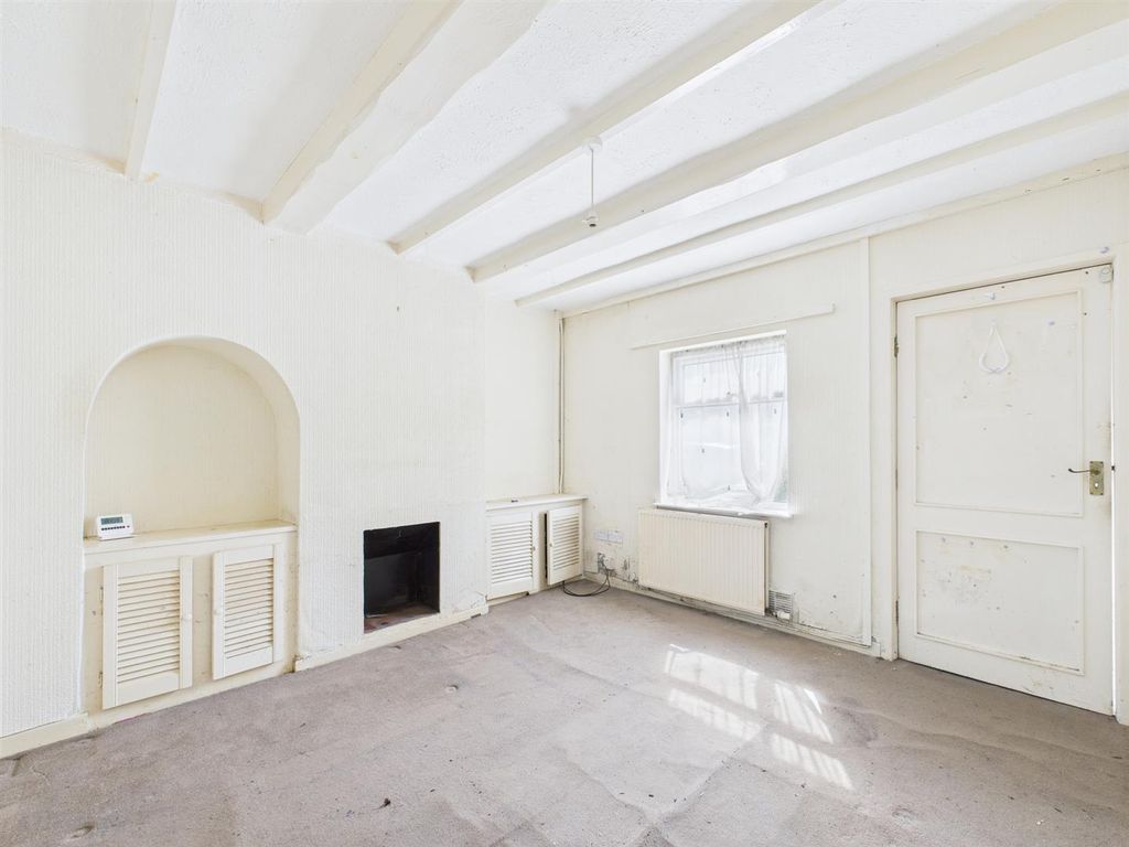 Property photo 3 of 15 Cam03604G0-Pr0103-Still002.Jpg