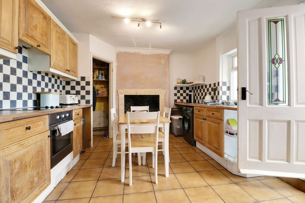 Property photo 3 of 13 Photo 15