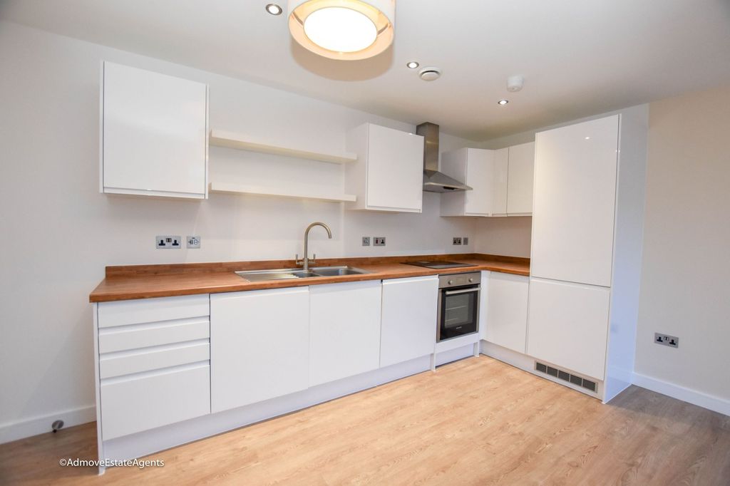 Property photo 3 of 7 Photo 3