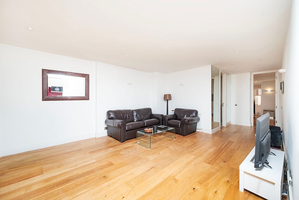 Property photo 3 of 18 Picture No. 05