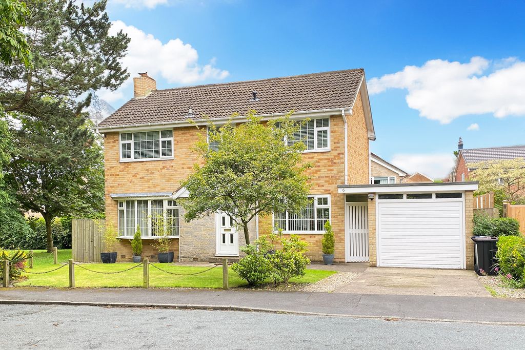 Property photo 1 of 15