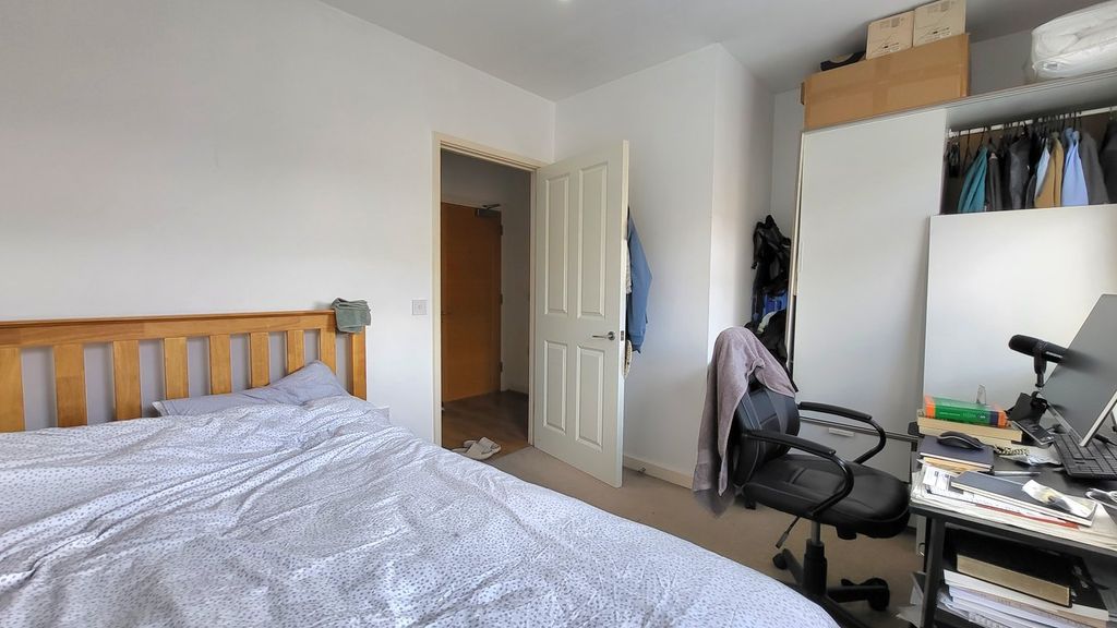 Property photo 3 of 7