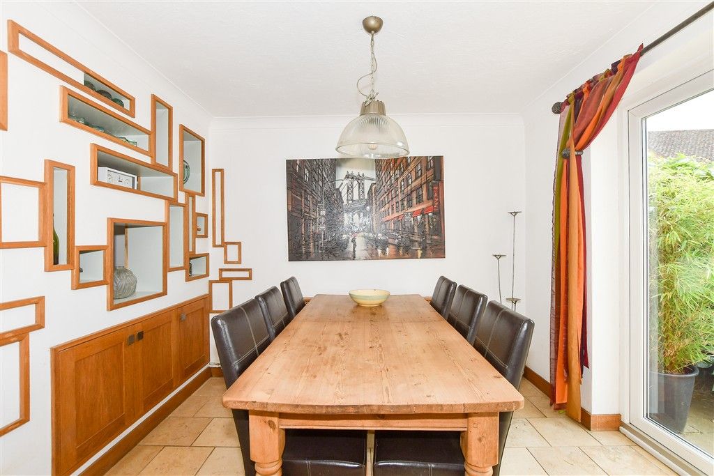 Property photo 2 of 14 Dining Area