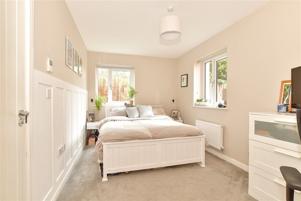 Property photo 1 of 9 Bedroom 1