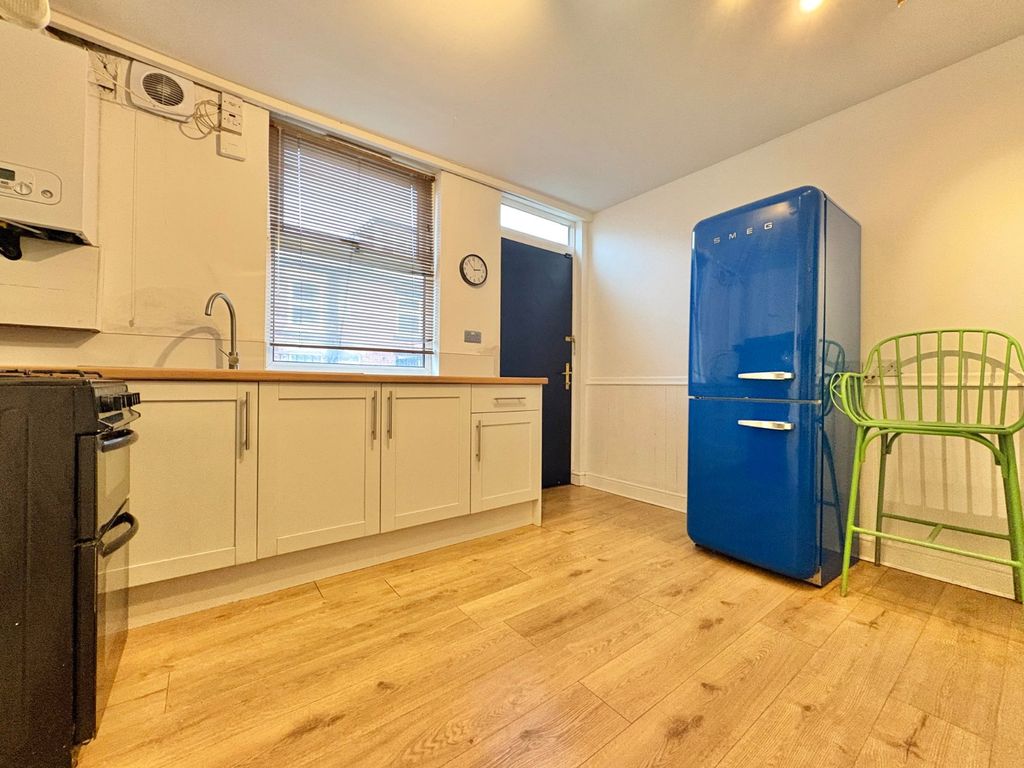 Property photo 3 of 16 Picture No. 59