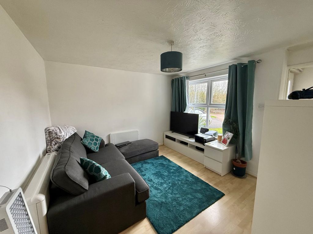 Property photo 2 of 5