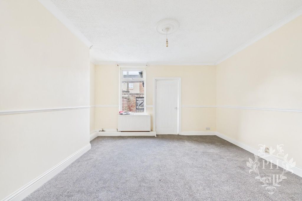 Property photo 2 of 10 Cam02002G0-Pr0228-Still005.Jpg