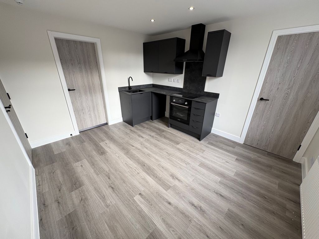 Property photo 2 of 6 Image