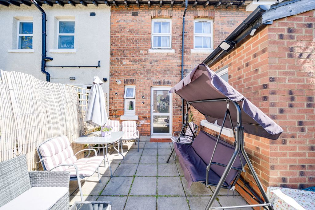 Property photo 3 of 13