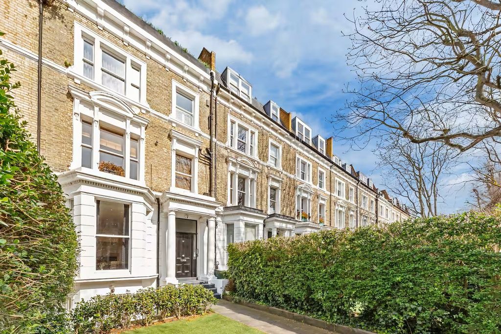 Property photo 1 of 10 Picture No. 32