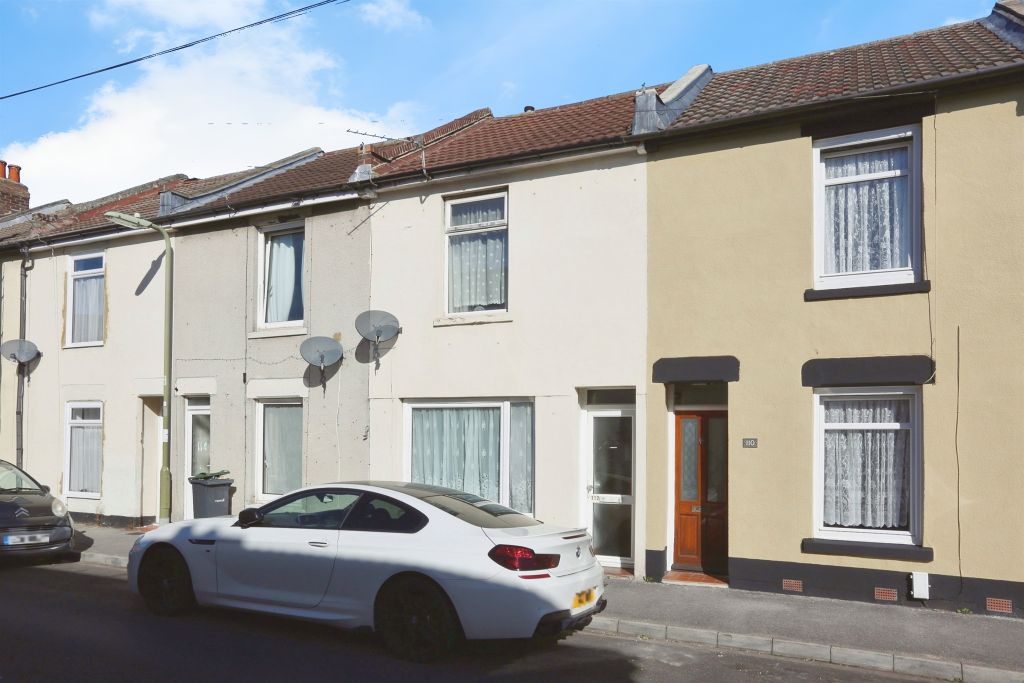 Property photo 1 of 11