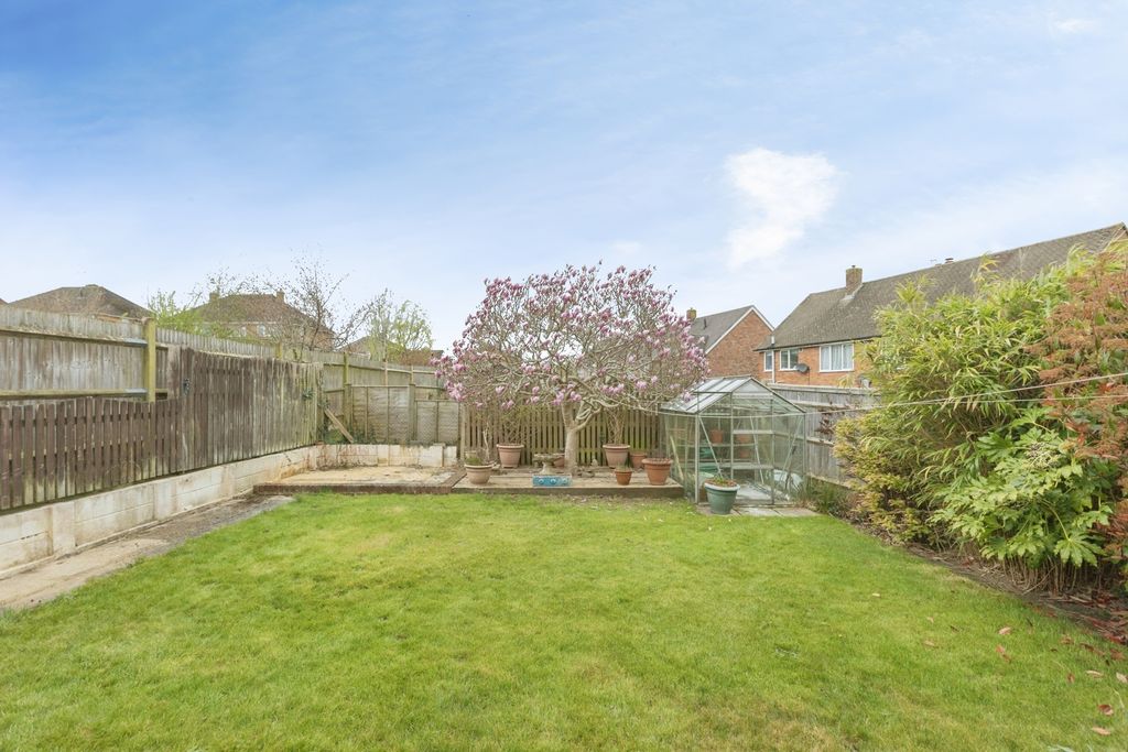 Property photo 3 of 15 Pbox-Img.Jpg