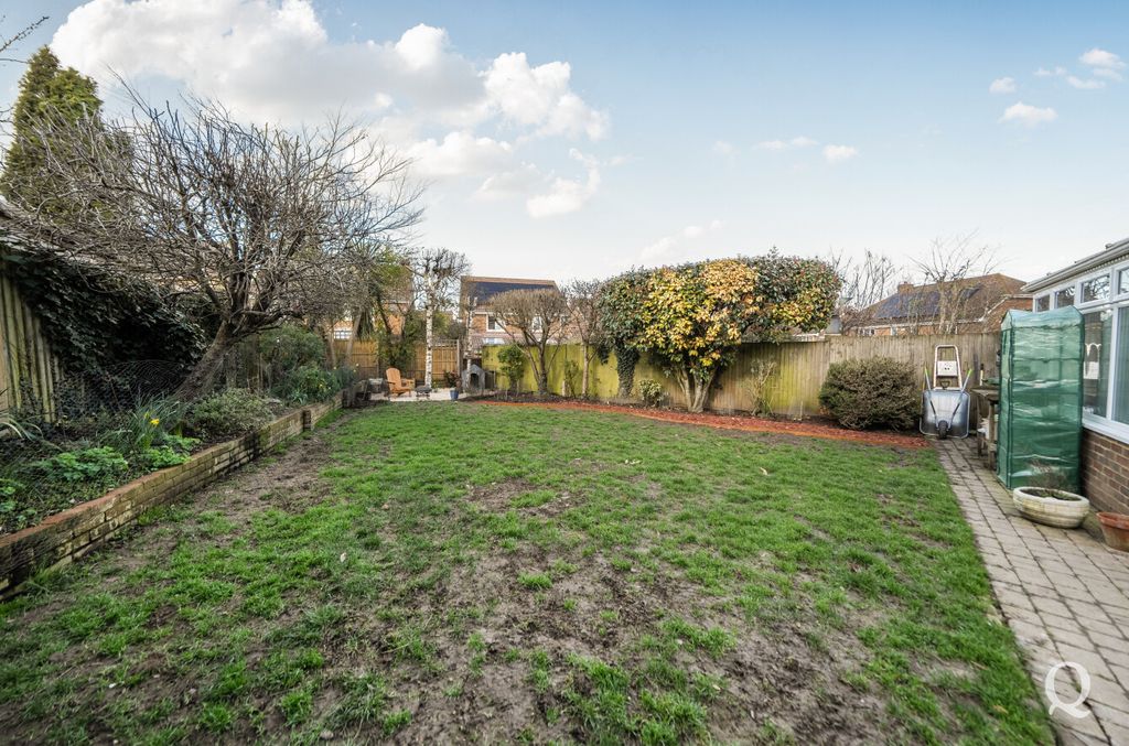 Property photo 3 of 21 5B7E25d9-A0Cb-46c...