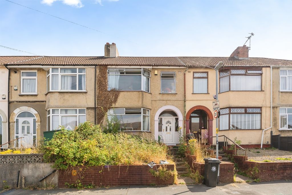 Property photo 1 of 17