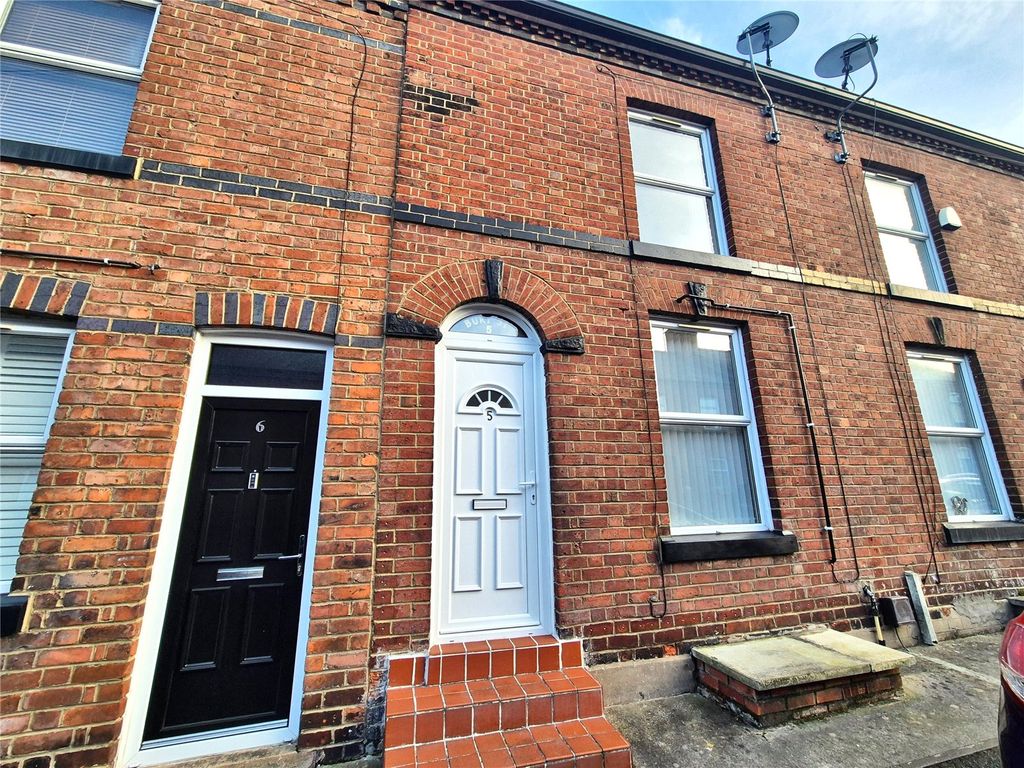 Property photo 1 of 24 Front