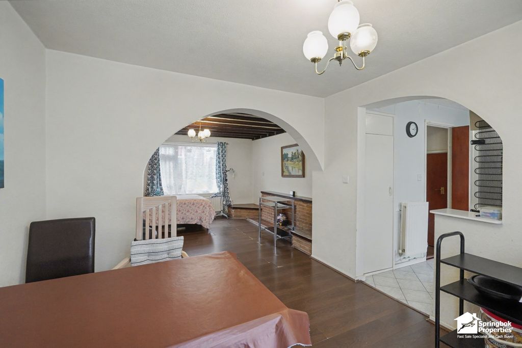 Property photo 3 of 16 Image 3