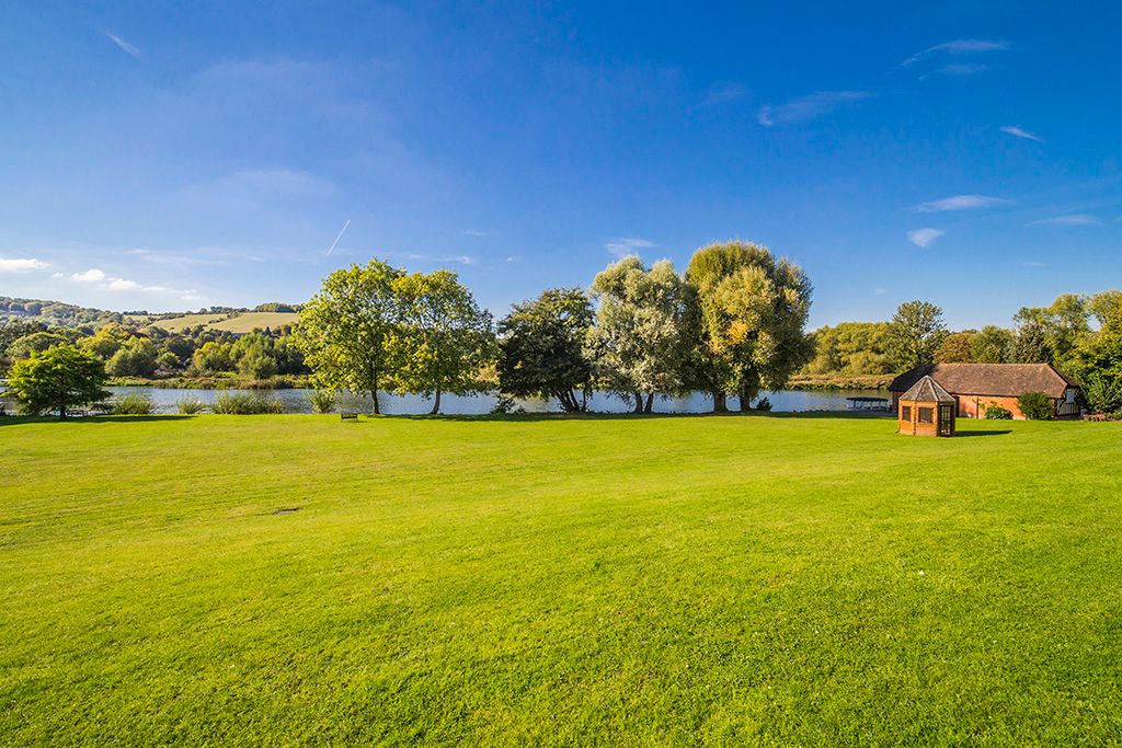 Additional image 10 of 2 bed terraced house to rent18 Thames Bank, Goring On Thames RG8