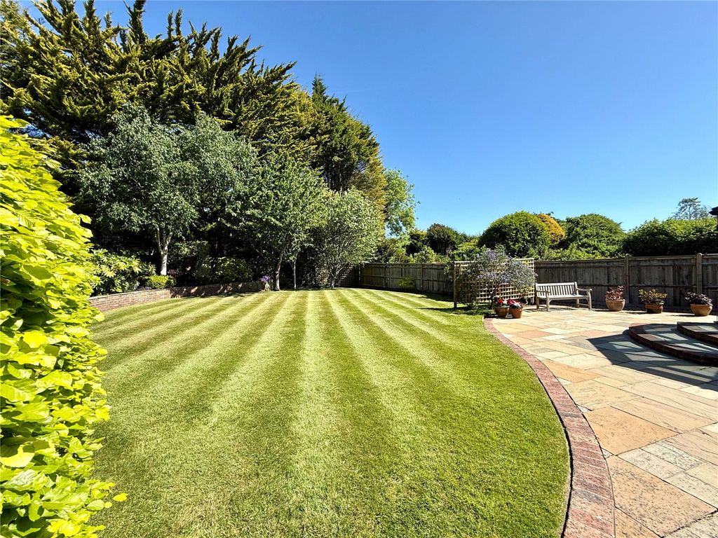 Property photo 3 of 22 Picture No. 42
