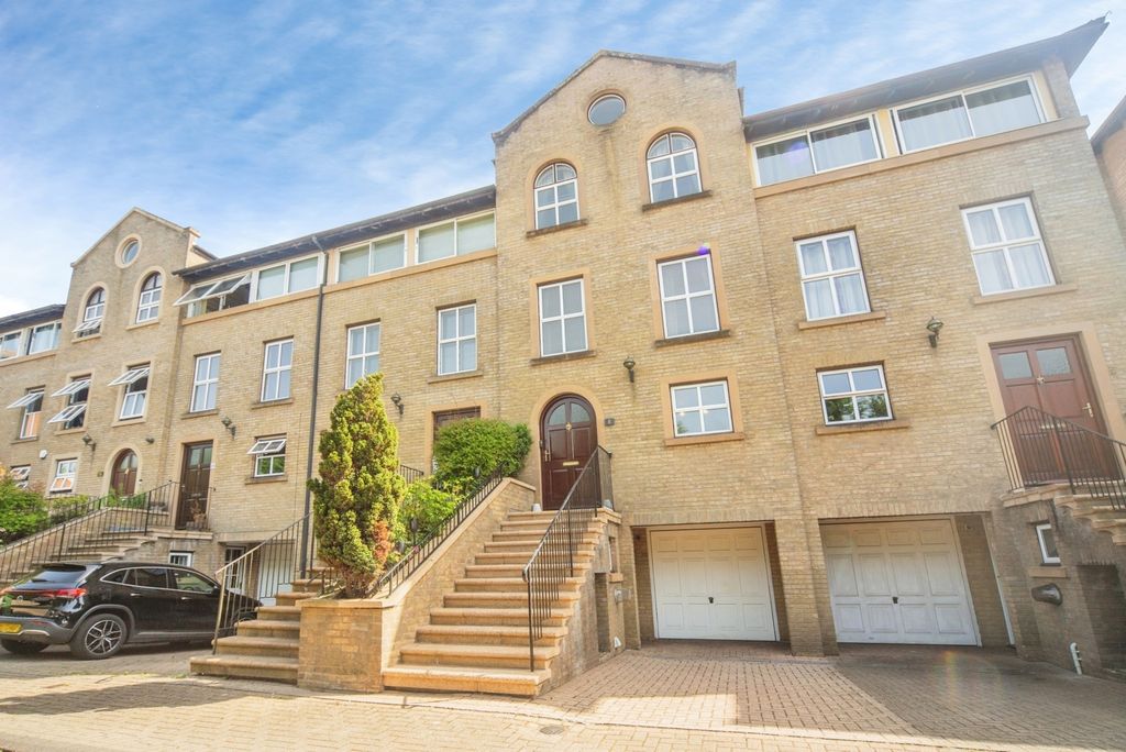 Property photo 1 of 22 Pbox-Img.Jpg