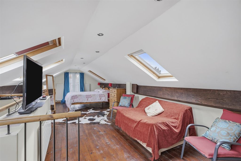 Additional image 26 of 4 bed flat for saleBrooklands Court, Otley LS21