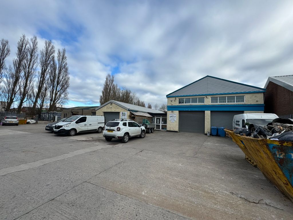 Property photo 2 of 5