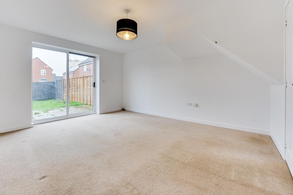 Property photo 2 of 20 39 Scott Avenue, Rothwell-2.Jpg