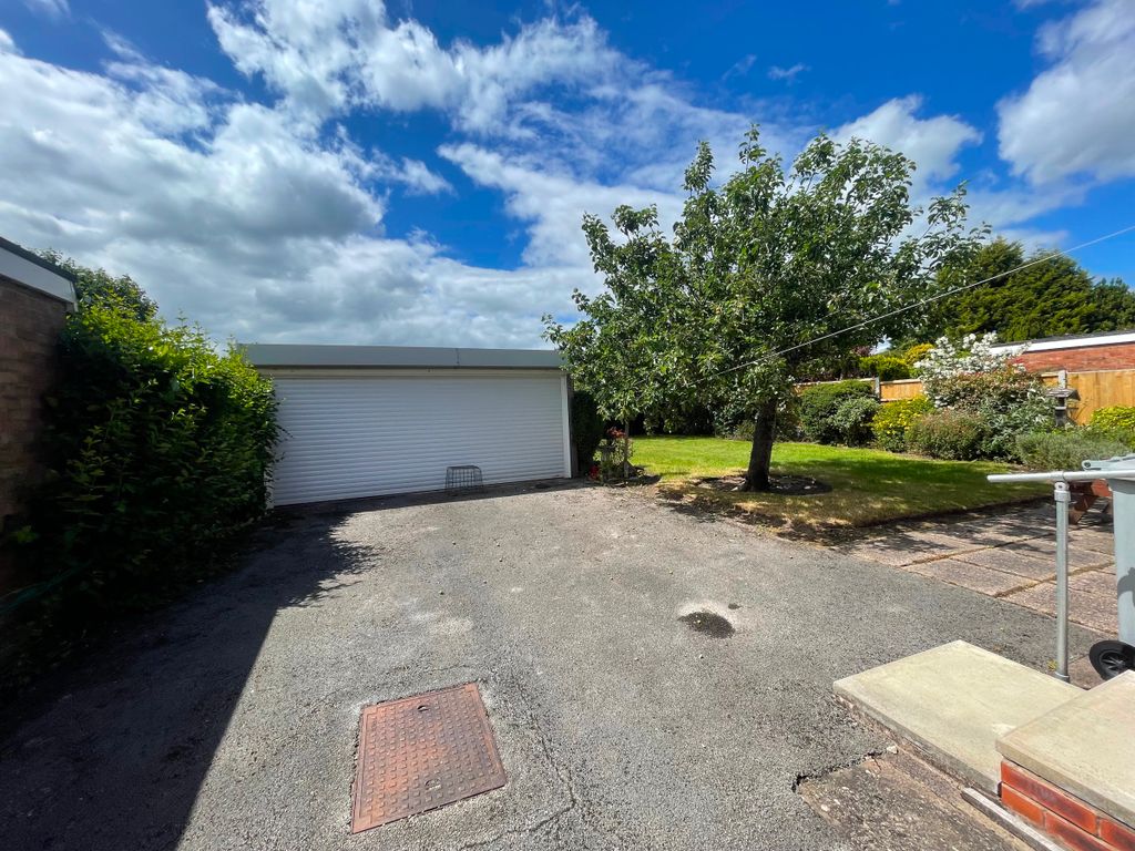 Property photo 3 of 18
