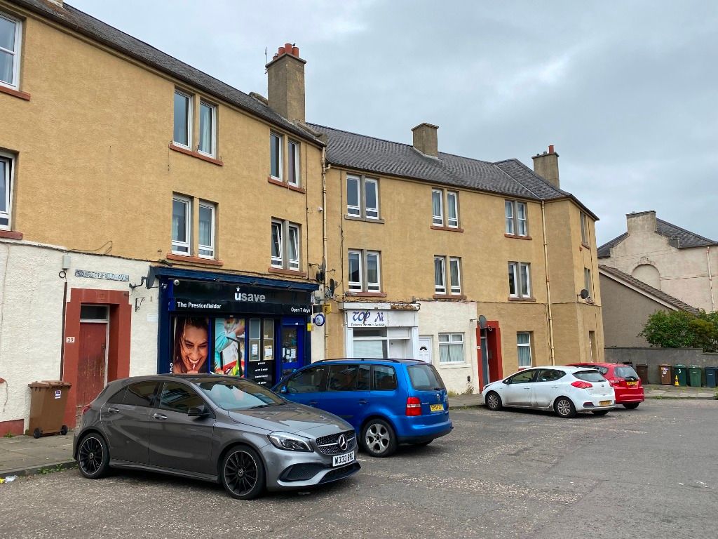 Property photo 1 of 12 Photo 1