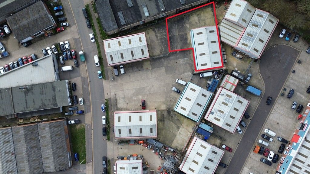 Property photo 1 of 7 Photo 12