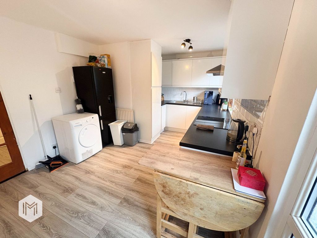Property photo 3 of 15 Picture No. 06