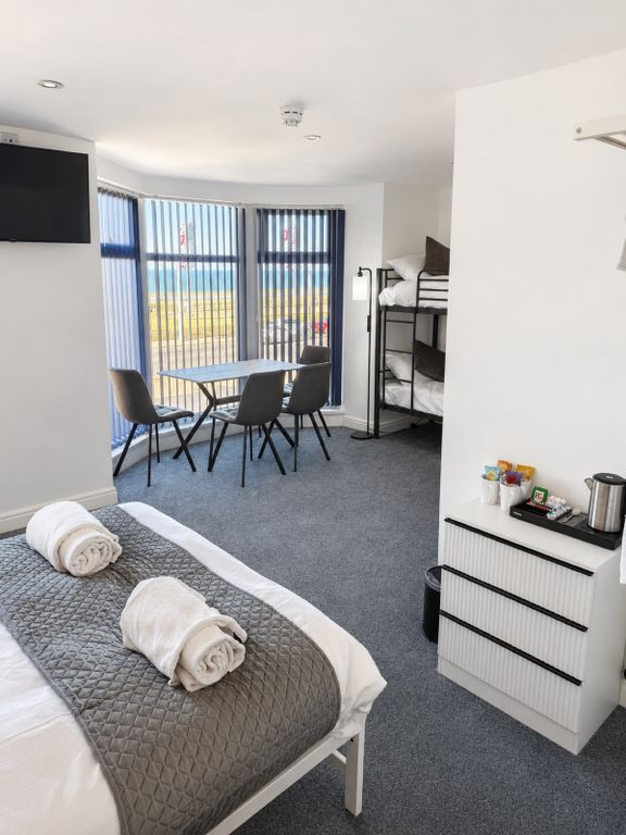 Property photo 2 of 12 Sea-View Family Accommodation