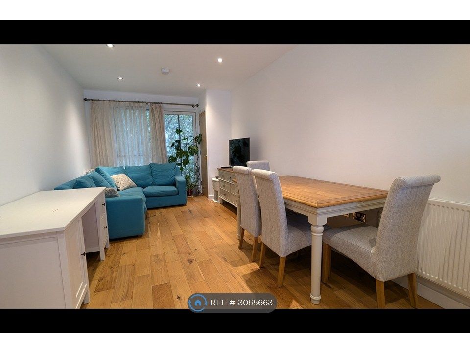 Property photo 3 of 7